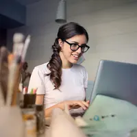 women in business | pexels.com/@olly