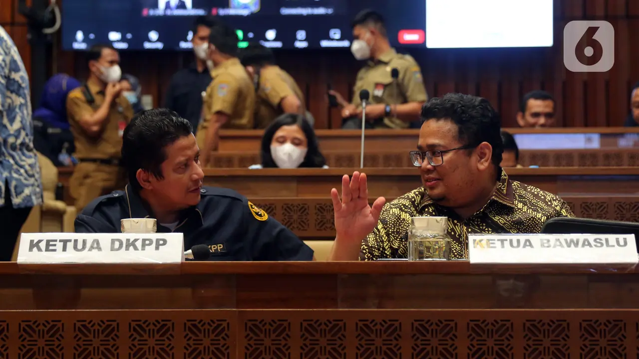 FOTO: Mendagri - DPR Bahas Tahapan dan Jadwal Pemilu 2024