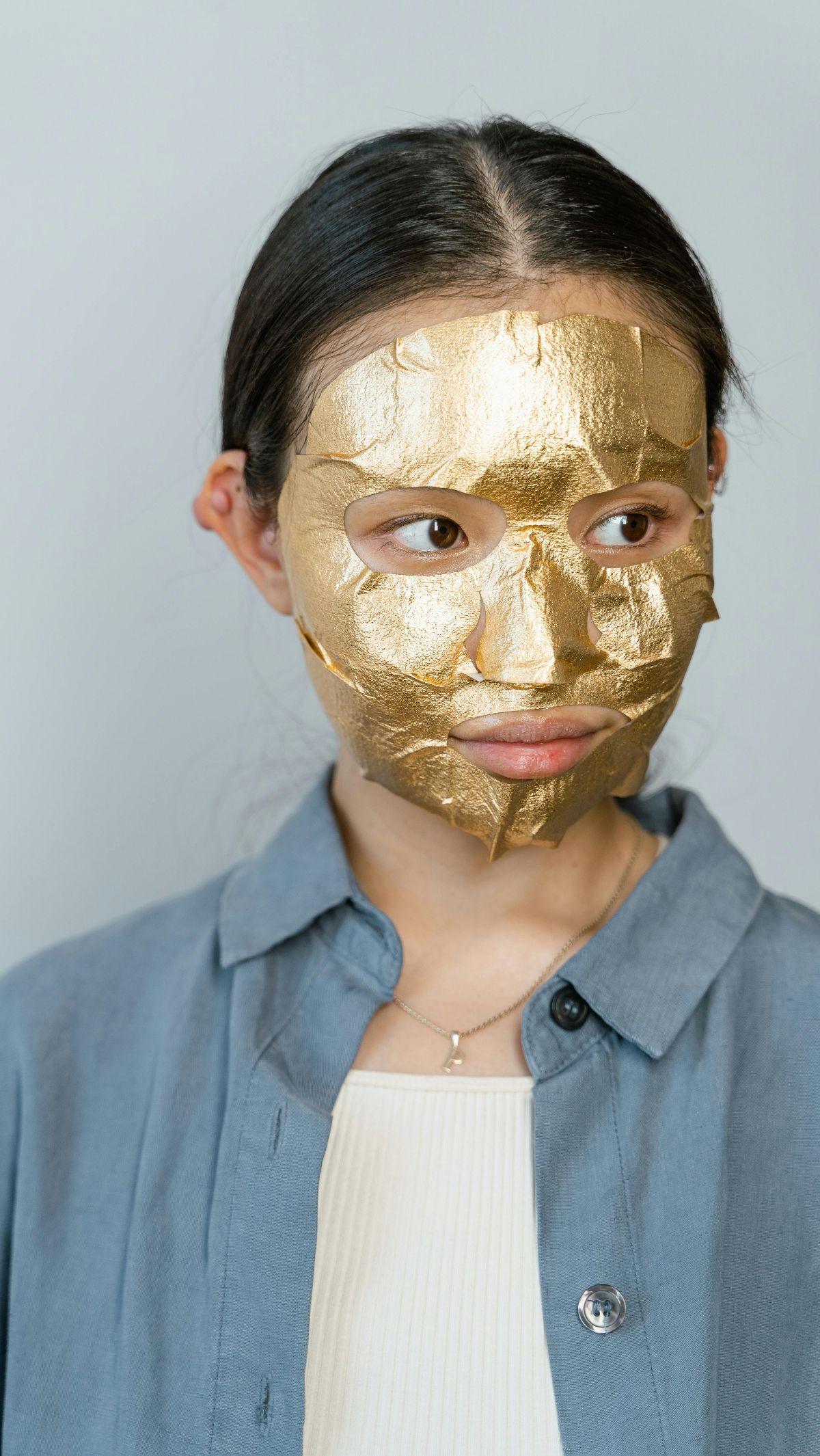 <b>Panduan Membuat Masker Anti-Aging dari Bahan Alami</b><br>
