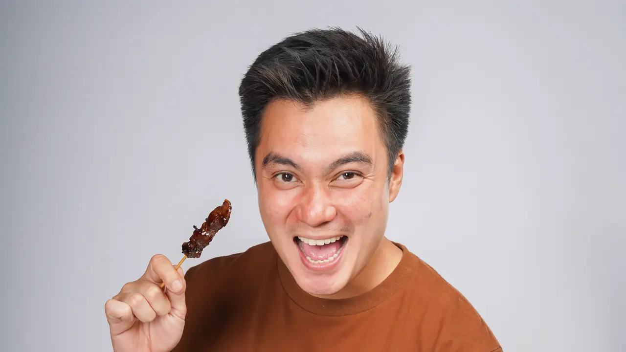 Baim Wong bisnis sate (Istimewa)