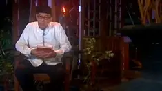 Orang berkata Kepemimpinan adalah kontrak sosial, itu benar tetapi dalam ajaran Al-Quran bukan hanya kontrak antar manusia tetapi juga kontrak antara manusia dengan Allah SWt.