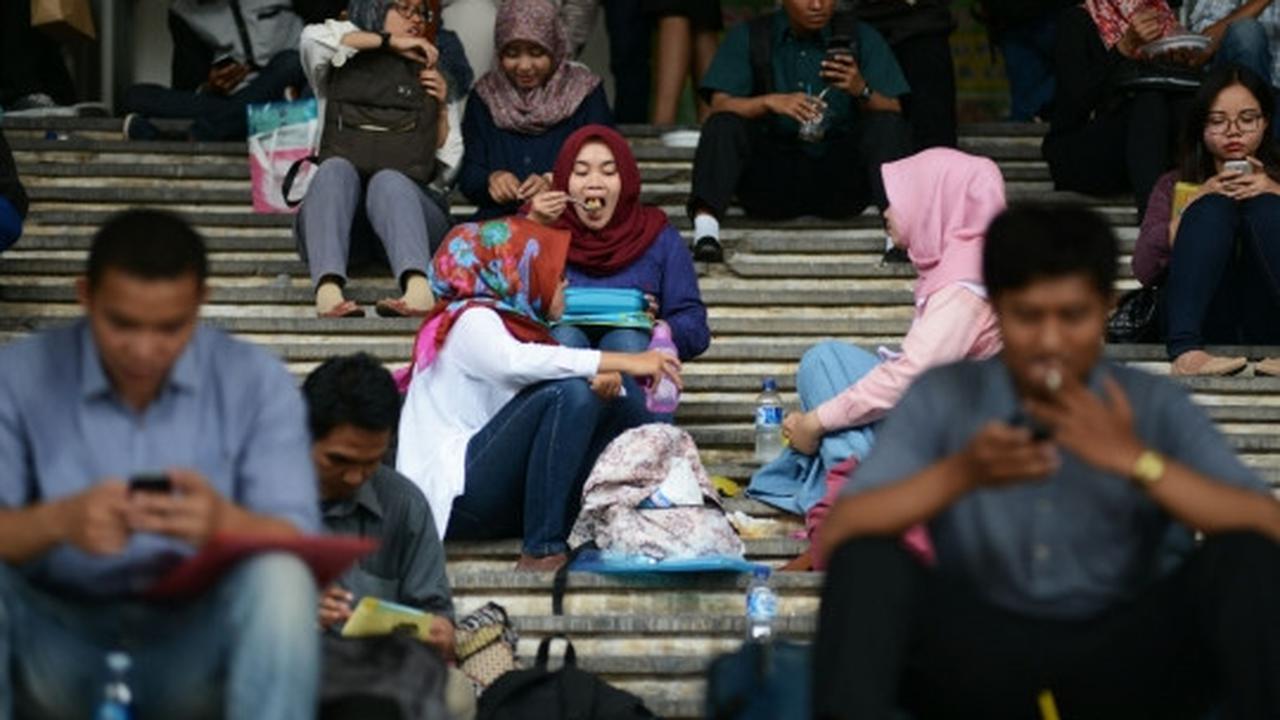 Geliat pencari kerja serbu Job For Career 2015