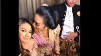 Krisdayanti Bahagia Bisa Habiskan Waktu Bersama Aurel dan Azriel