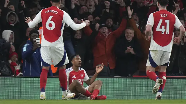 Foto: Penampilan Menawan Duo Wonderkid Jebolan Piala Dunia U-17 saat Bawa Arsenal Permailukan Man City di Liga Inggris