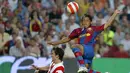 Giovanni Dos Santos hanya semusim di tim Barcelona senior pada musim 2007-2008 dan bermain dalam 28 pertandingan. (AFP/Cesar Rangel)