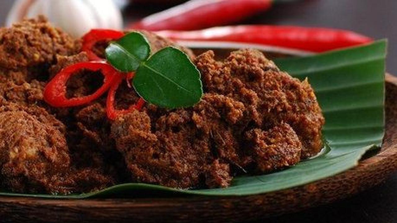 8. Makanan Bersantan: Lemak Tinggi yang Rentan Rusak