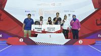 Qonitah Ikhtiar Syakuroh (Indonesia), Mariam Eniola Bolaji (Nigeria), Manasi Girishchandra Joshi (India), dan Mandeep Kaur (India) menerima medali di kelas Tunggal Putri SL 3 Polytron Indonesia Para Badminton International 2025.