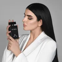 Heboh dengan perceraiannya yang diumumkan via Instagram.