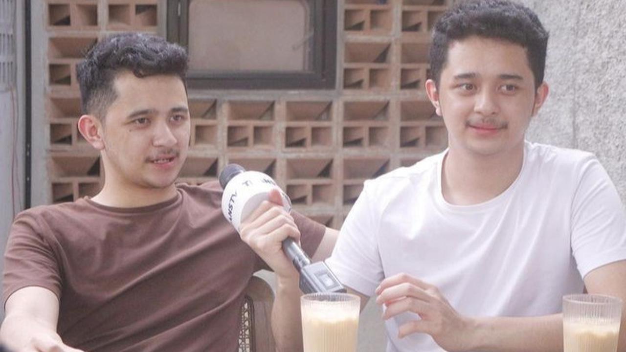 Potret terbaru Nakula dan Sadewa langsung mencuri perhatian netizen. Mereka menuliskan berbagai komentar.<br>