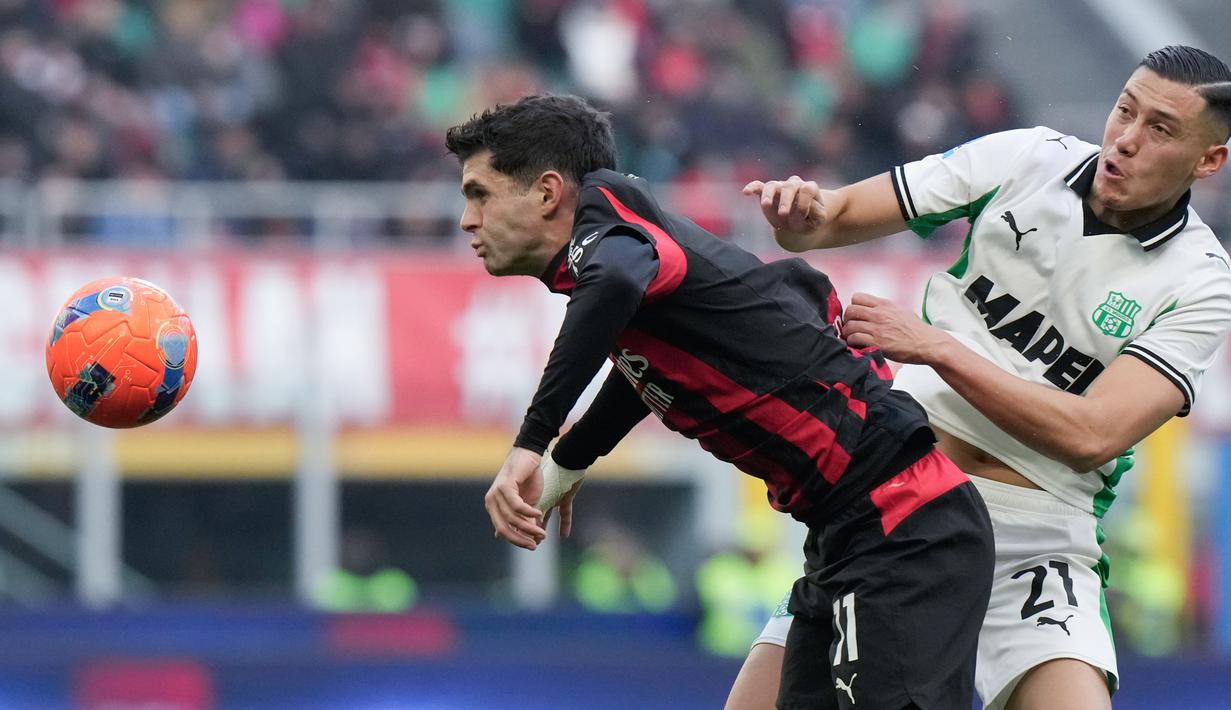 Jay idzes tampil cukup solid, meski gawang timnya harus jebol dua kali oleh brace Davide Bartesaghi. Selama 90 menit di atas lapangan, pria yang akrab disapa Bang Jay mencatat 53 sentuhan bola. (AFP/Piero Cruciatti)