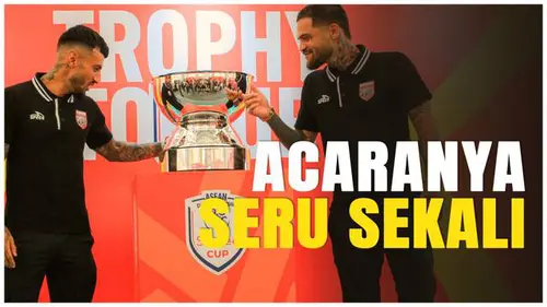 VIDEO: Diego Michiels dan Stefano Lilipaly Hadir di Keseruan Trophy Tour Shopee Cup 2024