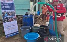 PMI Tapanuli Selatan Terus Salurkan Air Bersih Pascabencana Banjir untuk Warga Terdampak