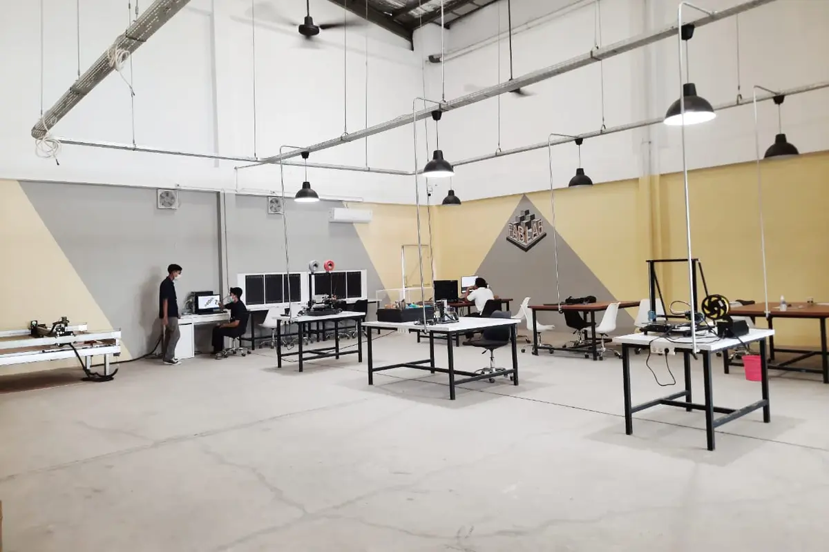 Fabrication Laboratory (Fablab)