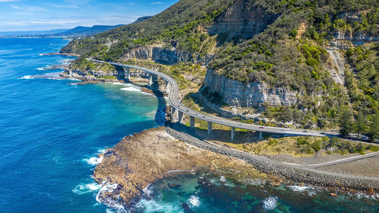 Grand Pacific Drive Sea Cliff Bridge