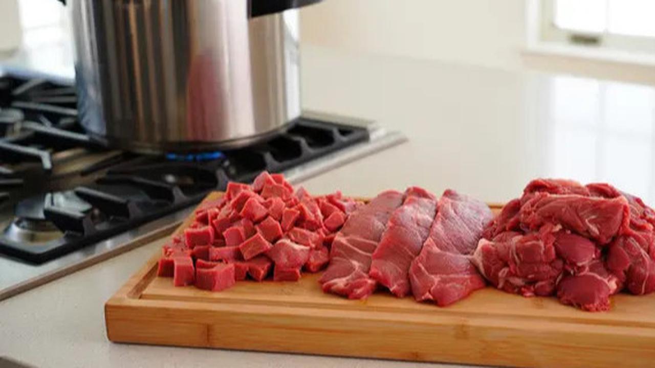 Daging Sapi atau Kambing, Mana Jumlah Kandungan Kolesterol yang Paling Banyak?