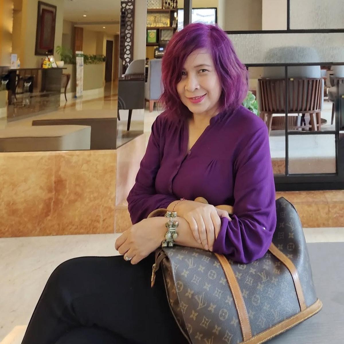 7 Potret Suasana Rumah Duka Penyanyi Irianti Erningpraja, Addie MS hingga Dewa Budjana Datang Melayat