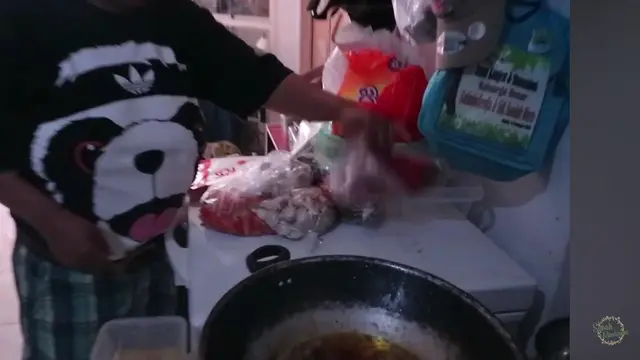 Peralatan Masak dan Kulkas Storage Jadi Andalan