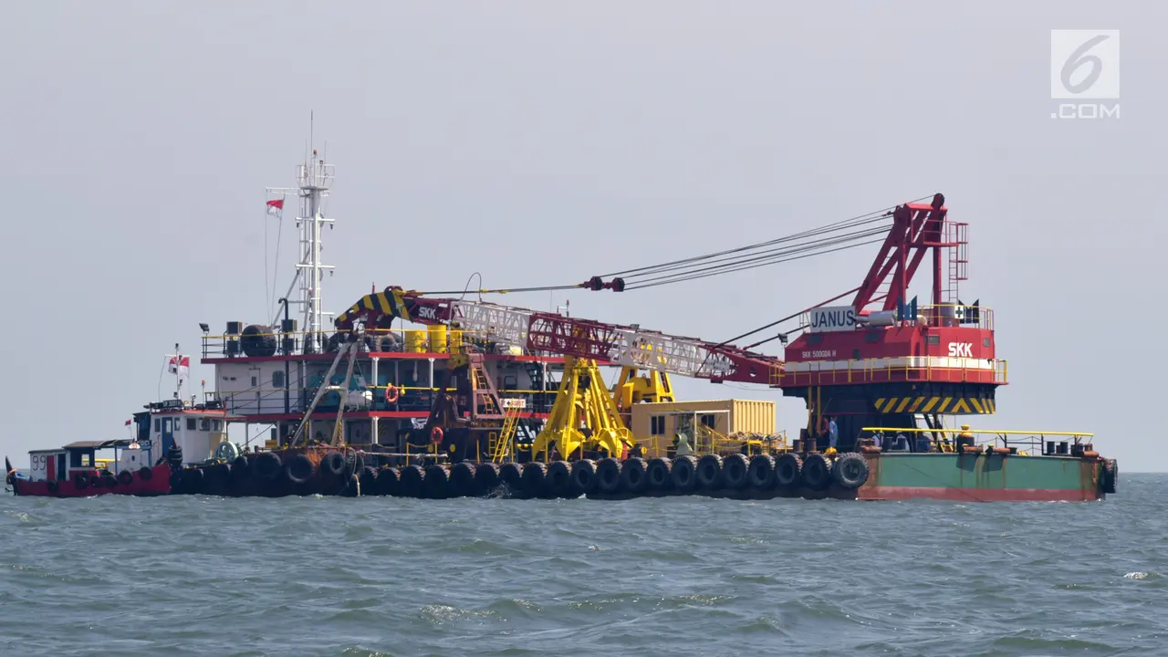 Proyek Pengerukan di Tanjung Mas