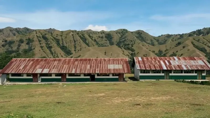 Sekolah SD di Tana Toraja dengan pemandangan terindah di Indonesia