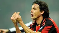 AC Milan's forward Filippo Inzaghi reacts during their Serie A football match AC Milan  vs Juventus at San Siro Stadium  in Milan on  October 30, 2010. AFP PHOTO / GIUSEPPE CACACE