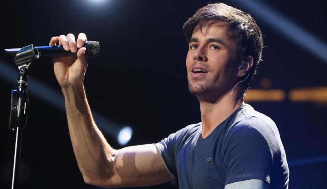 Enrique Iglesias Dan Anna Kournikova Punya Anak Kembar Showbiz Liputan6 Com