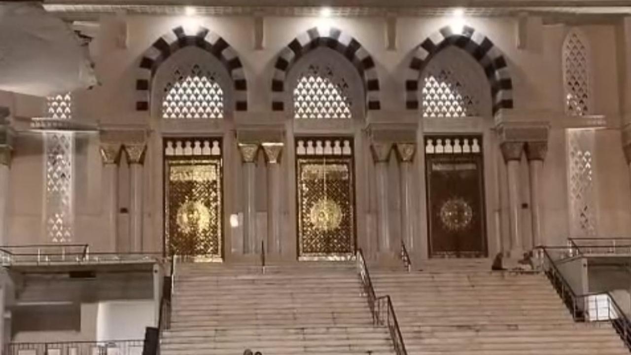 Masjid Agung Karanganyar Dikorupsi