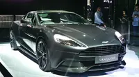 Aston Martin Jakarta kini sudah menyediakan Aston Martin Vanquish dan V1e Vintage S yang siap diburu orang berduit dalam negeri.