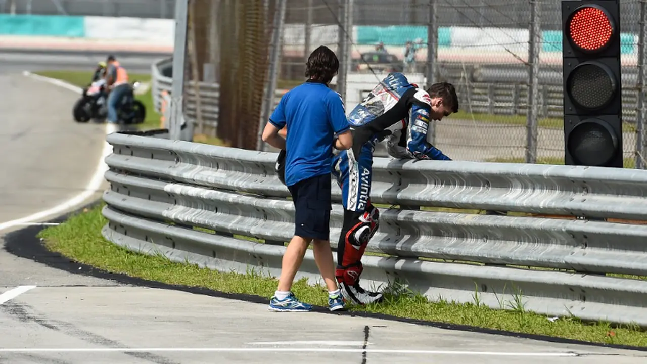 Loris Baz