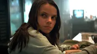 Dafne Keen dalam film Logan (IMDb)