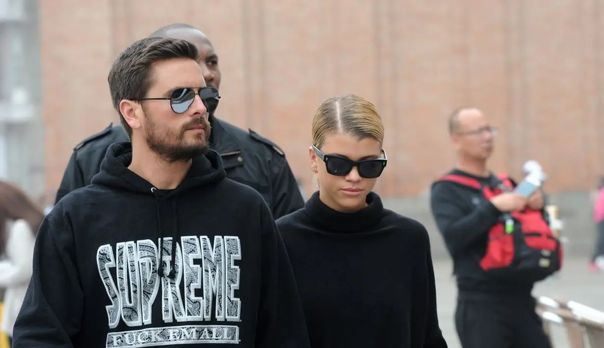 Tak hanya itu, bahkan Sofia Richie mulai menyadari bahwa mungkin Scott Disick bukanlah cinta sejatinya. (promiflash.de)