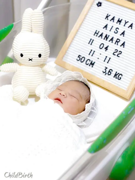 Fitri Tropica (Instagram/irvantoge)