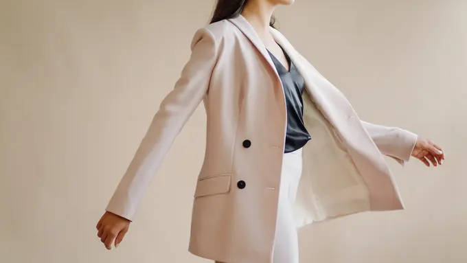 5 Fashion Item Timeless - Cover