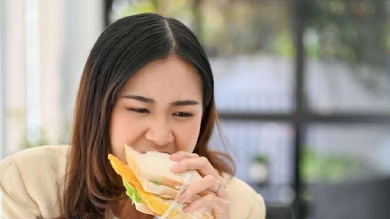 Sering Makan Terburu-buru Karena Nggak Ada Waktu<br>