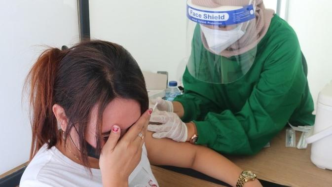 Daop 5 Purwokerto Tambah Stasiun Layani Vaksinasi Covid-19 Gratis - Vimarsana News