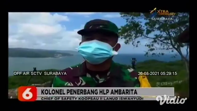 Beginilah dua pesawat jenis T-50i Golden Eagle bermanuver di langit Pacitan Rabu pagi (25/8), dua pesawat tempur dari Skadron Udara 15 Iswahyudi, Magetan ini meluncurkan rudal ke sasaran. Latihan tempur ini menarik perhatian masyarakat.