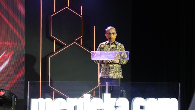 Sekjen Anwar Sanusi seusai menerima penghargaan "Merdeka Award 2021 “di Jakarta, Rabu (31/3/2021).