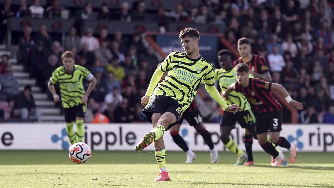 Foto: Bahagianya Rekan Kai Havertz saat Dirinya Berhasil Mencetak Gol Perdana untuk Arsenal