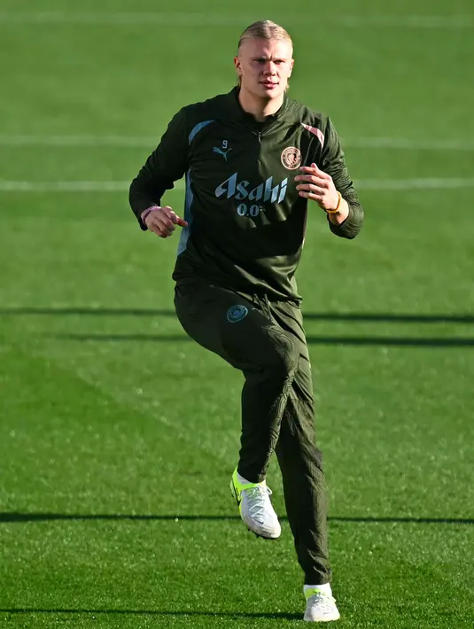 Diprediksi, pelatih Pep Guardiola akan menurunkan skuad terbaiknya. (Paul ELLIS/AFP)