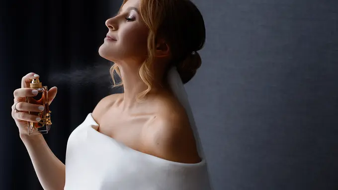 Teknik mencampurkan dua wewangian untuk menciptakan wangi baru