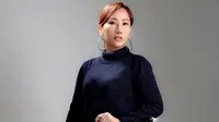 Tita Rizki Kenalkan Single di YouTube