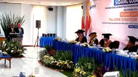 Politikus Golkar yang juga Anggota DPR RI Agun Gunandjar dalam sidang doktoralnya di  Politeknik Sekolah Tinggi Ilmu Administrasi-Lembaga Administrasi Negara (STIA LAN) Jakarta. (Foto: Istimewa).
