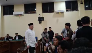 Mantan Bupati Pesawaran Dendi Ramadhona Dituntut 11 Tahun