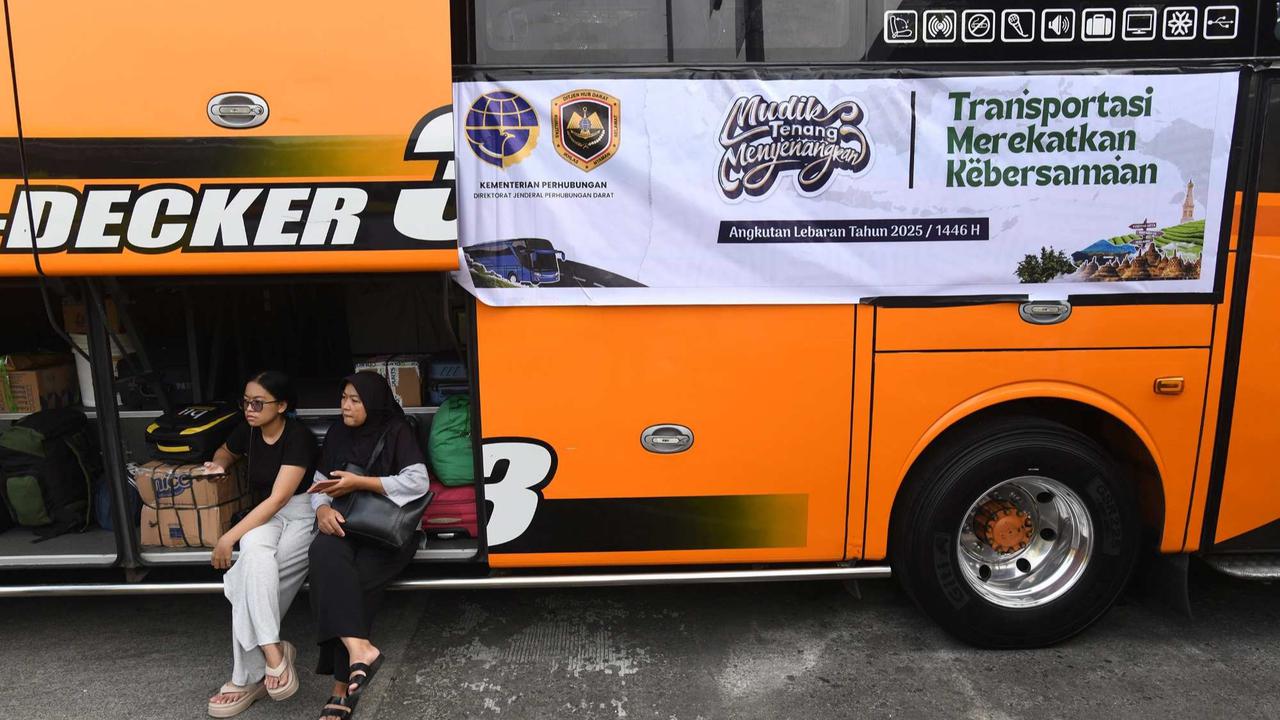 Kemenhub Berangkatkan 1.500 Peserta Mudik Gratis dari Terminal Pondok Cabe