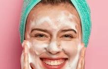 9 Pilihan Facial Wash yang Lembut Aman Untuk Kulit Sensitif