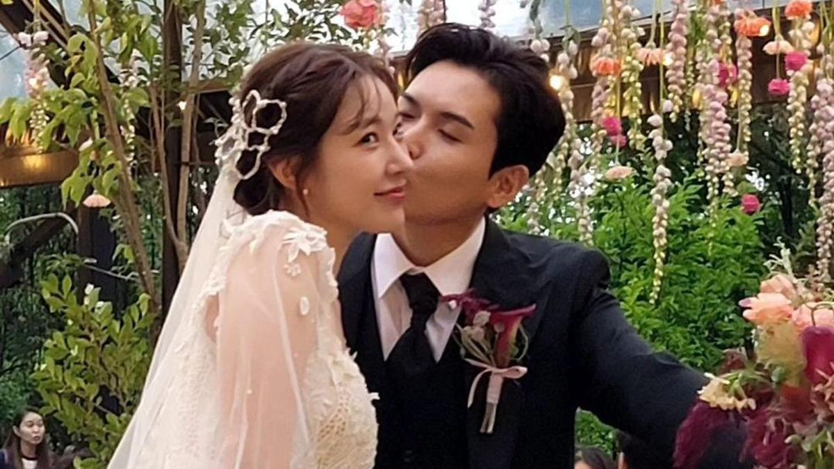 ELF Terharu, Super Junior OT15 Berkumpul di Pernikahan Ryeowook dan Ari
