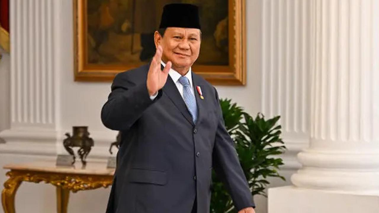 Terobosan dan Perpres Pertama Presiden Prabowo: Hapus Utang UMKM, Petani, Nelayan