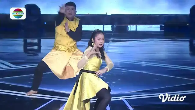 Salwa (Lebak) tampil membawakan lagu “Nirmala” di Babak Result Group 3 D'Academy 5