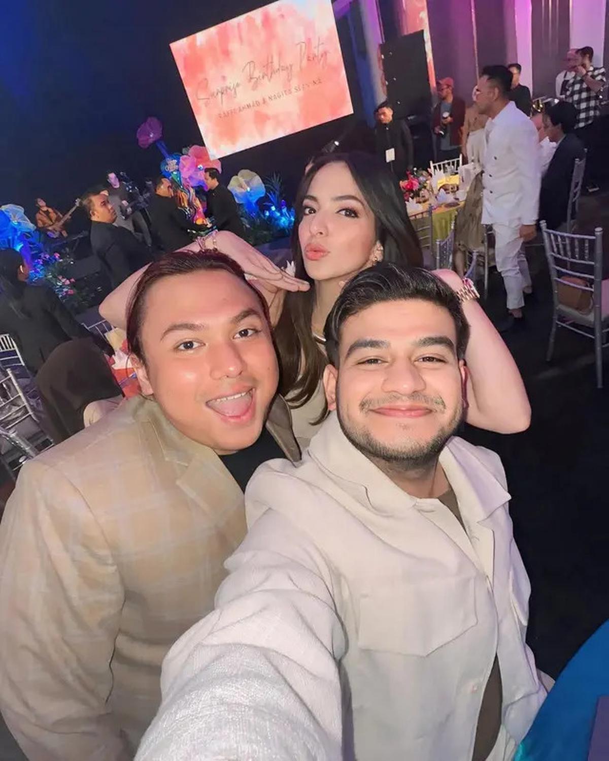 6 Potret Nia Ramadhani di Pesta Ultah Raffi dan Nagita, Wajahnya Dipuji Tak Menua