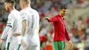 Selain itu, Portugal mendapat kesempatan emas mencetak gol lewat tendangan penalti pada  menit ke 15. Namun sayang, Cristiano Ronaldo yang menjadi eksekutor gagal menuntaskan tugasnya setelah tendangannya ditepis kiper Irlandia, Gavin Bazunu. (Foto: AP/Armando Franca)
