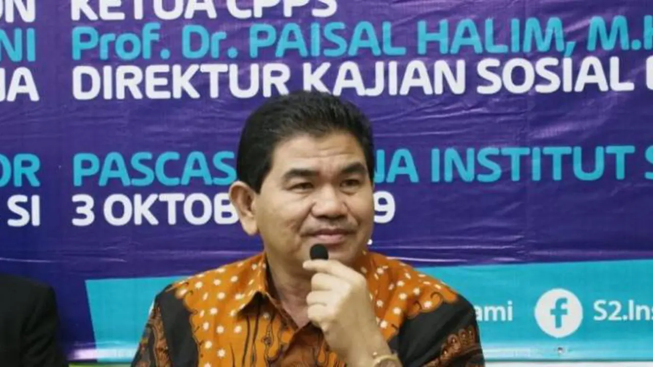Guru Besar Hukum Tata Negara Universitas Esa Unggul Jakarta Juanda.
